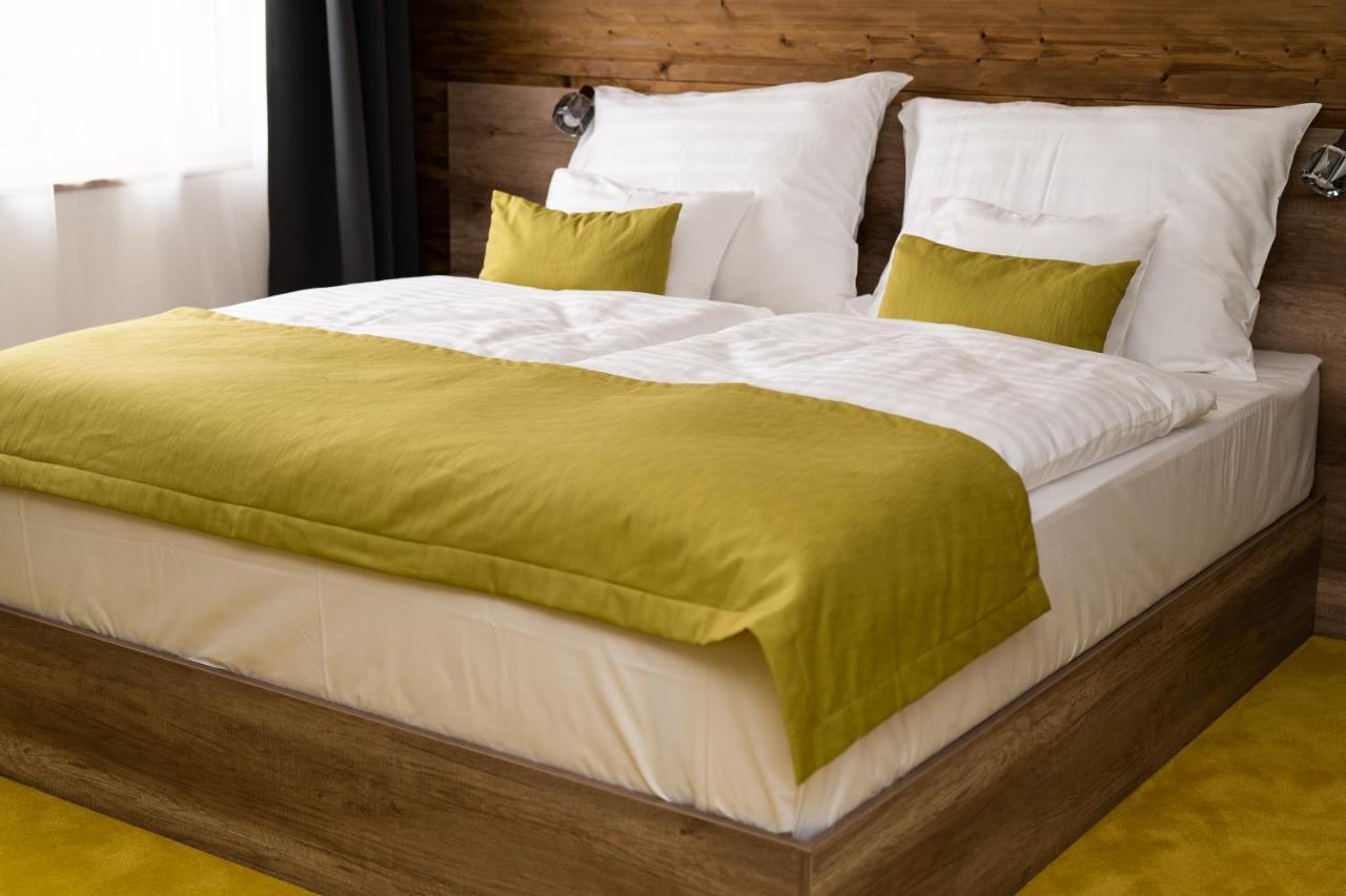 Hotel Kristaly Konferencia & Wellness Ajka Εξωτερικό φωτογραφία
