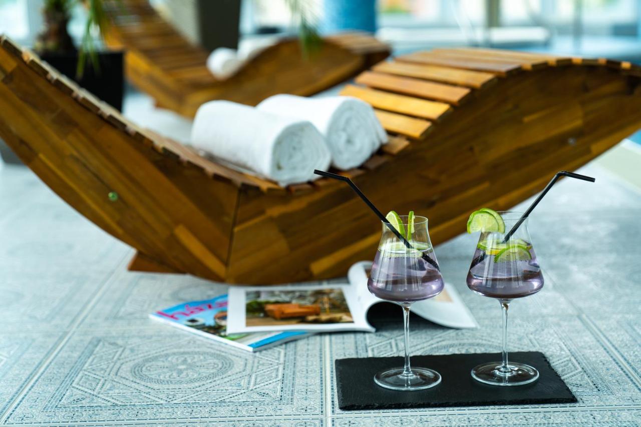 Hotel Kristaly Konferencia & Wellness Ajka Εξωτερικό φωτογραφία