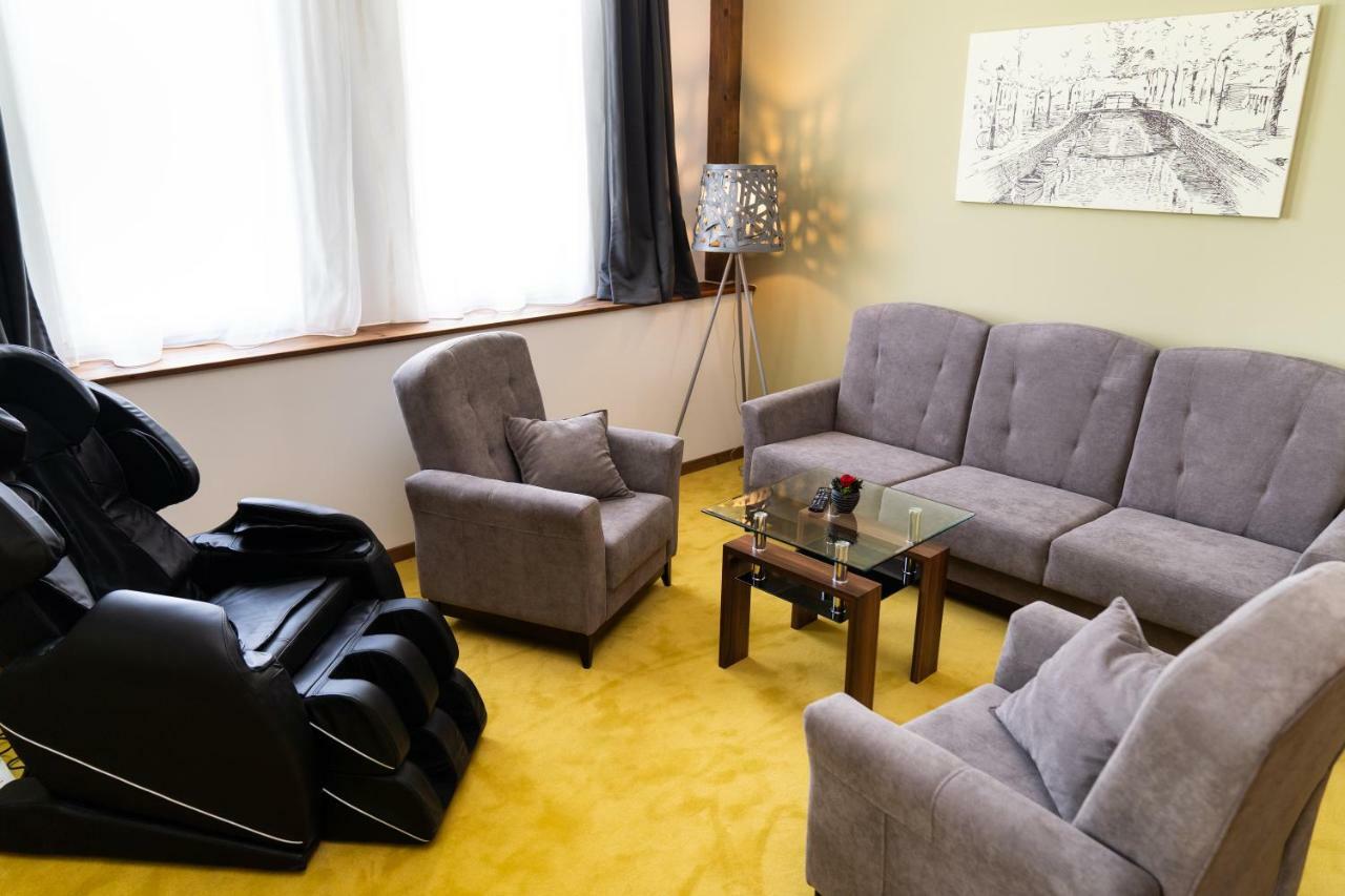 Hotel Kristaly Konferencia & Wellness Ajka Εξωτερικό φωτογραφία